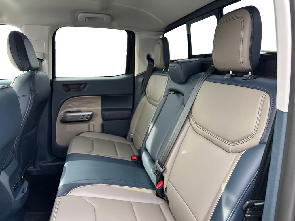 Used 2025 Ford Maverick Lariat image 10