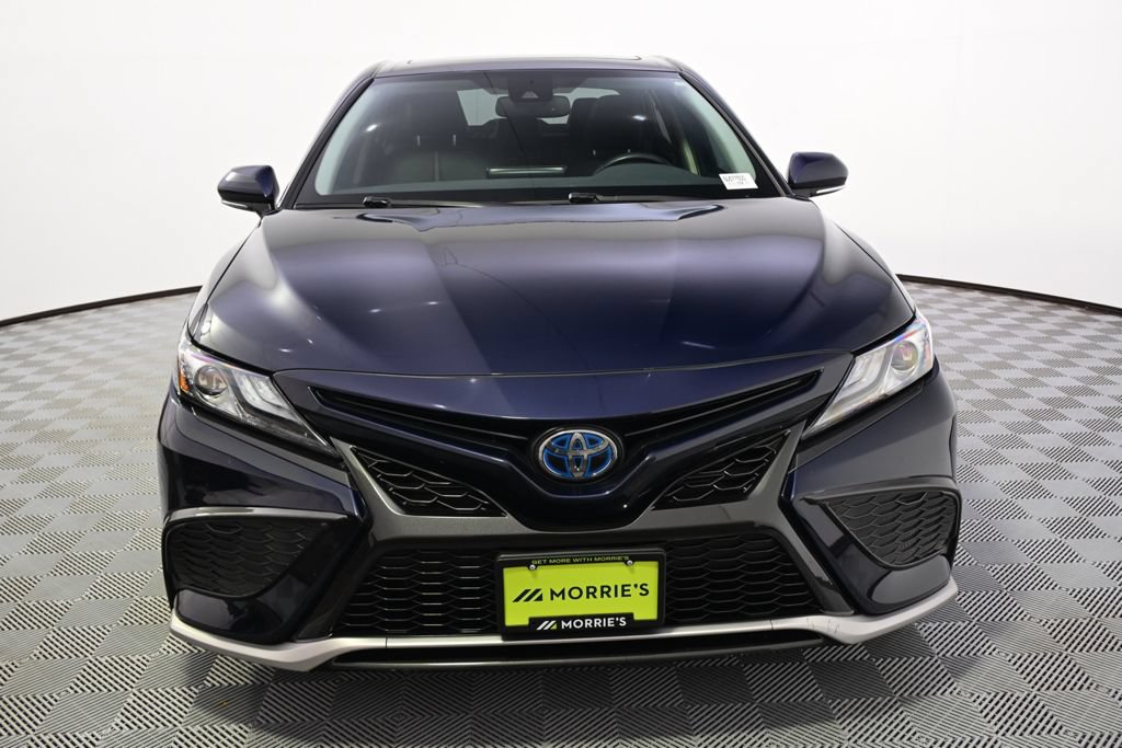 Used 2022 Toyota Camry XSE w/ Cold Weather Package FWD image 9