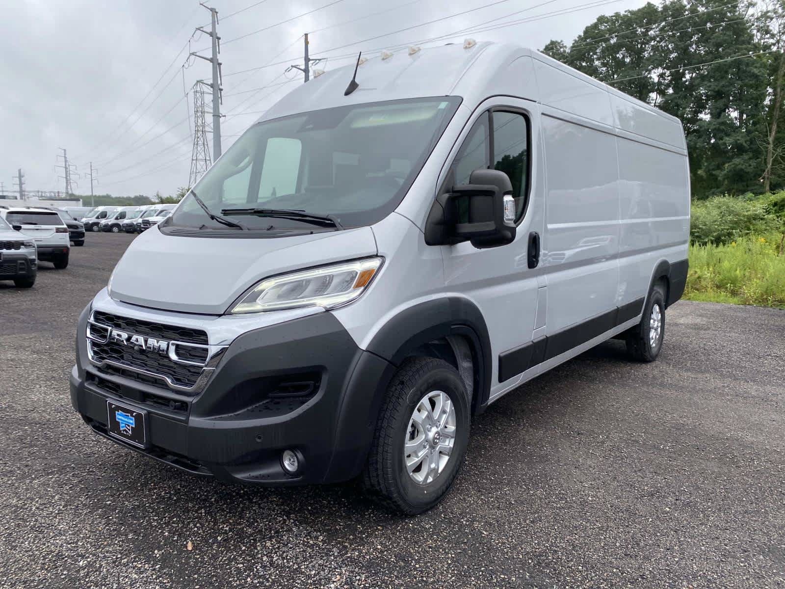 Used 2025 RAM ProMaster 3500 w/ Quick Order Package 22H SLT+ FWD image 8