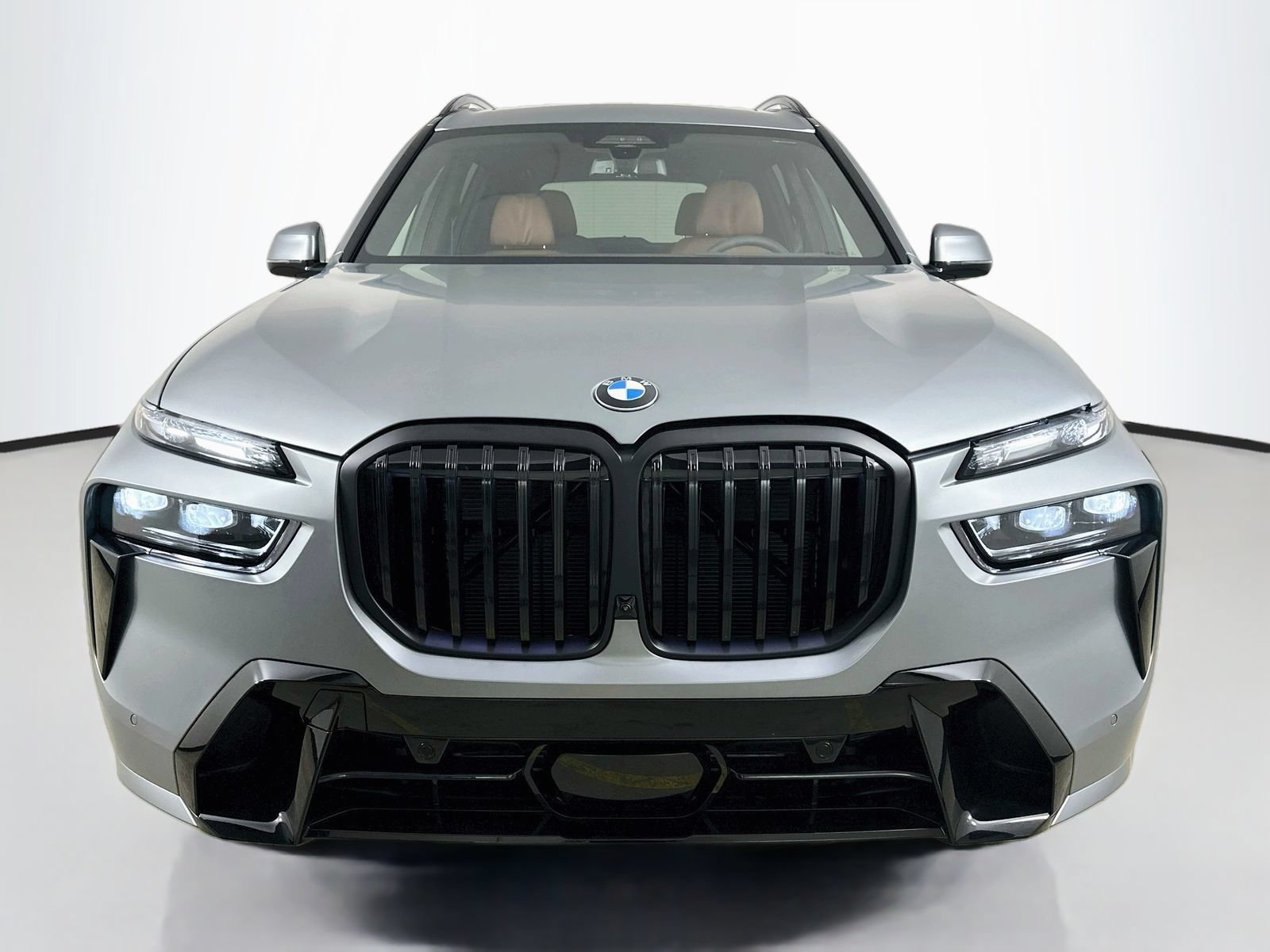 New 2027 BMW X7 xDrive40i w/ Executive Package AWD/4WD image 2