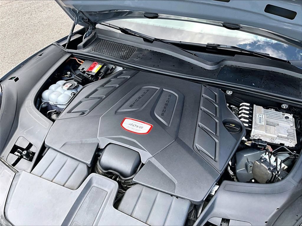 Certified 2023 Porsche Cayenne Turbo GT AWD/4WD image 24