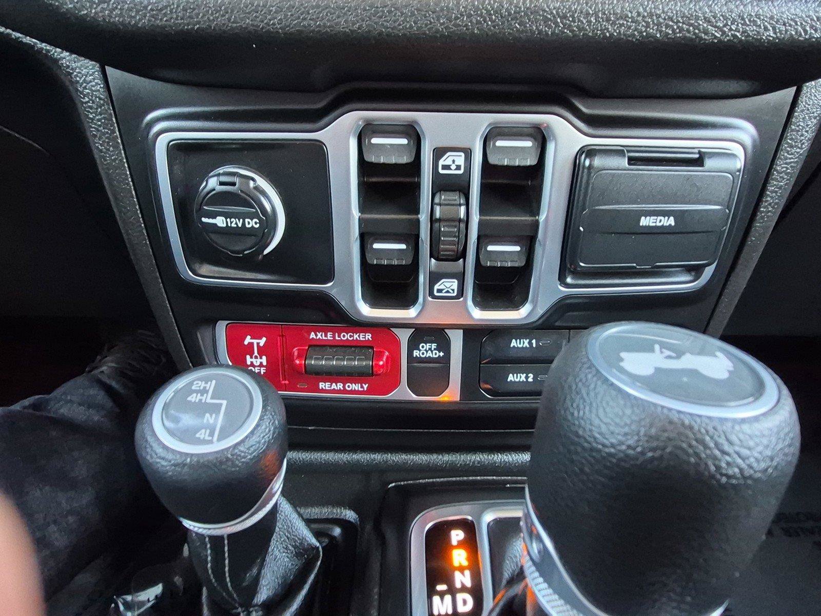 Certified 2025 Jeep Wrangler Unlimited Sport AWD/4WD image 28
