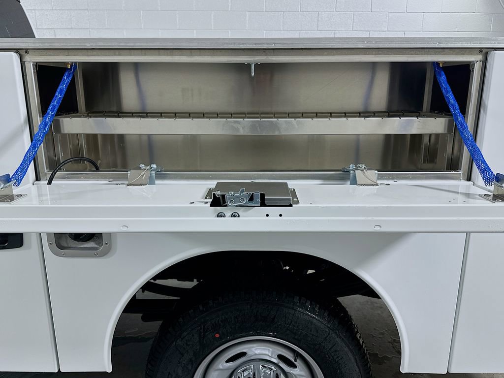 New 2026 Ford F350 XL w/ XL Chrome Package AWD/4WD image 23