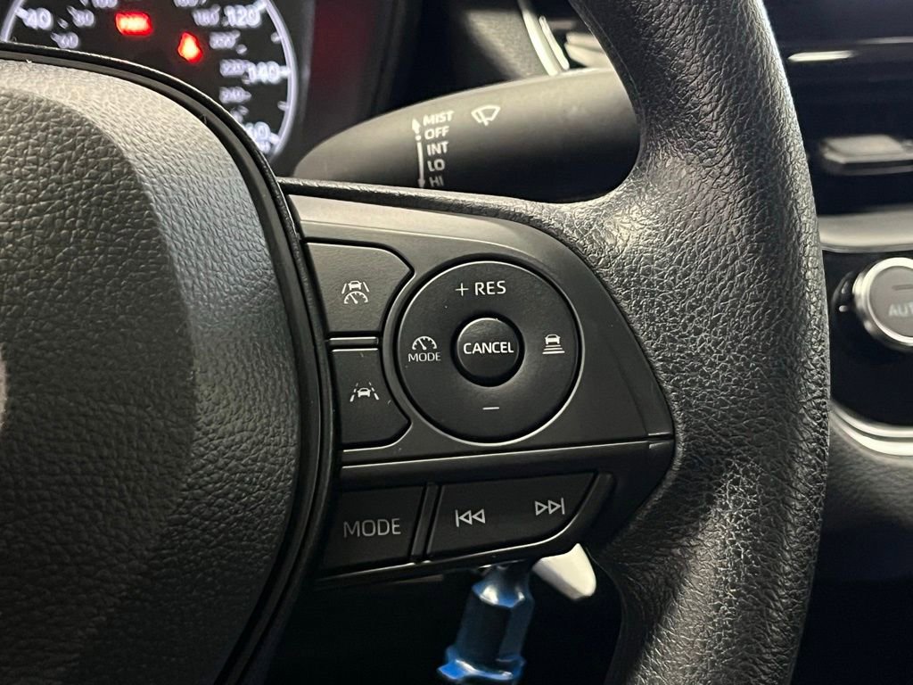 Used 2024 Toyota Corolla LE image 24