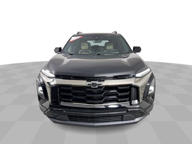 Used 2026 Chevrolet Equinox ACTIV w/ Convenience Package III AWD/4WD image 3