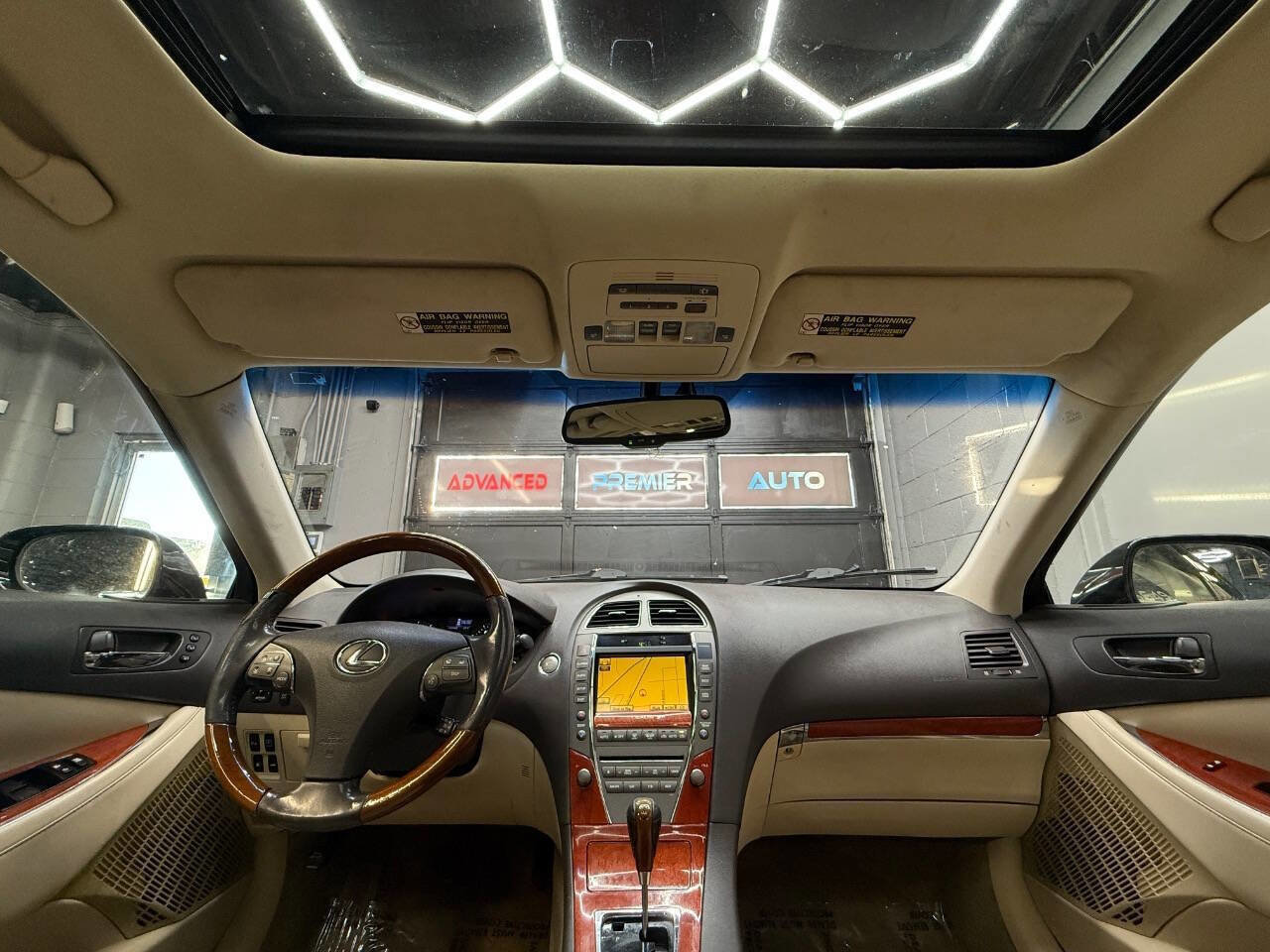 Used 2012 Lexus ES 350 image 6