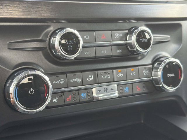 New 2027 Ford F250 Lariat w/ Chrome Package AWD/4WD image 33