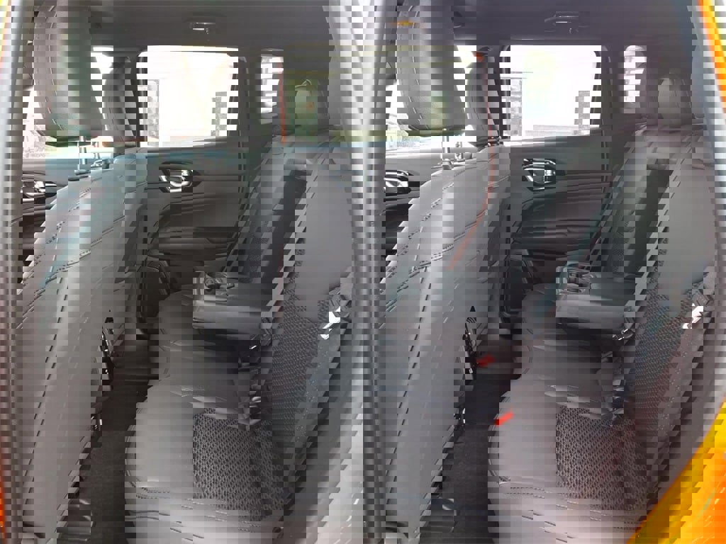 New 2026 Jeep Compass Latitude image 5