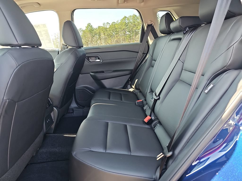 New 2026 Nissan Rogue Dark Armor FWD image 18