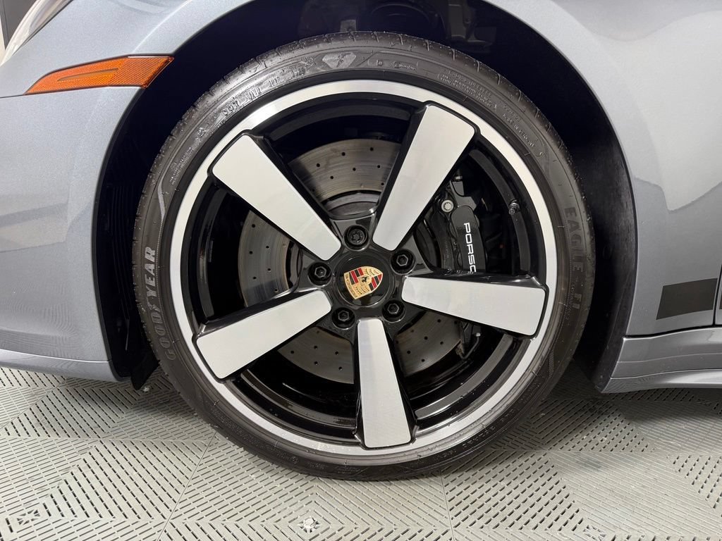 Certified 2025 Porsche 911 Carrera S RWD image 11