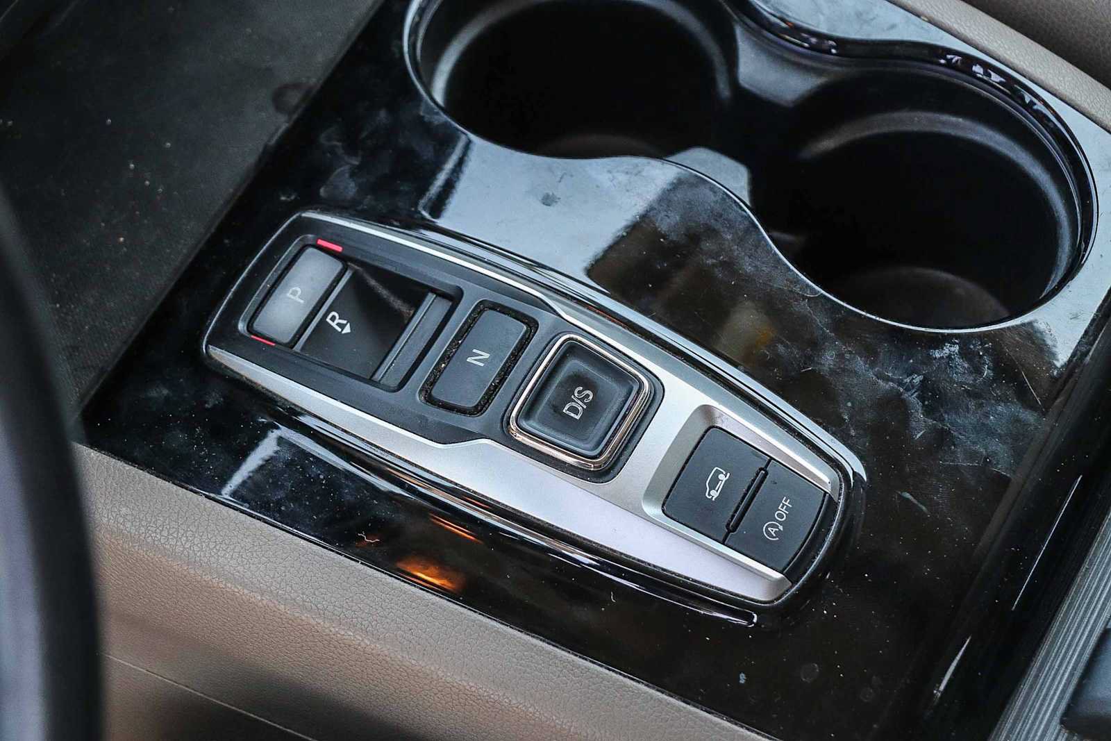 Used 2017 Honda Pilot Touring image 18