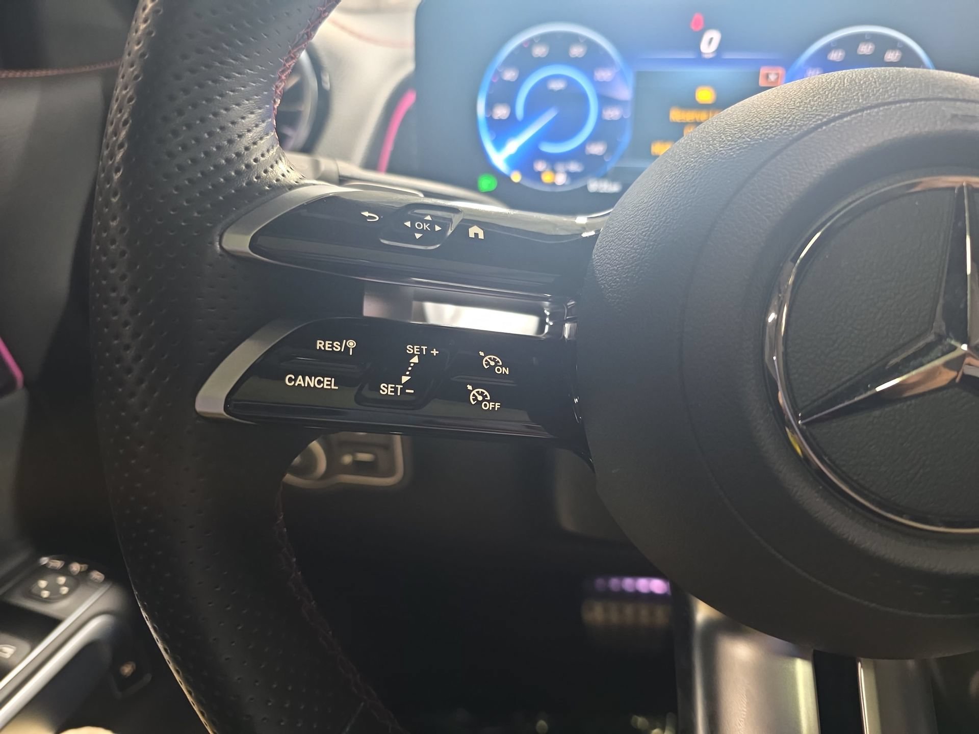 Certified 2024 Mercedes-Benz EQB 250+ image 17