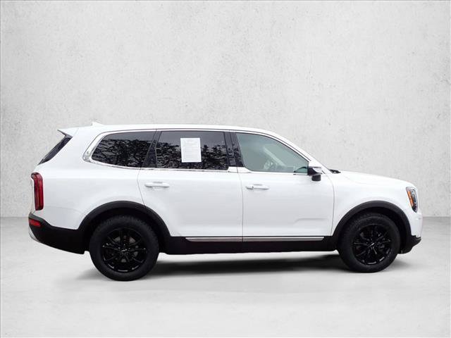 Used 2022 Kia Telluride LX AWD/4WD image 5