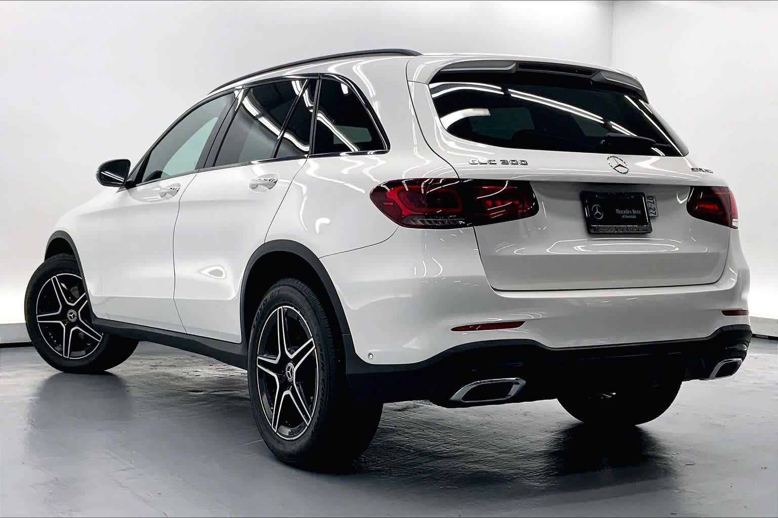 Certified 2021 Mercedes-Benz GLC 300 image 2