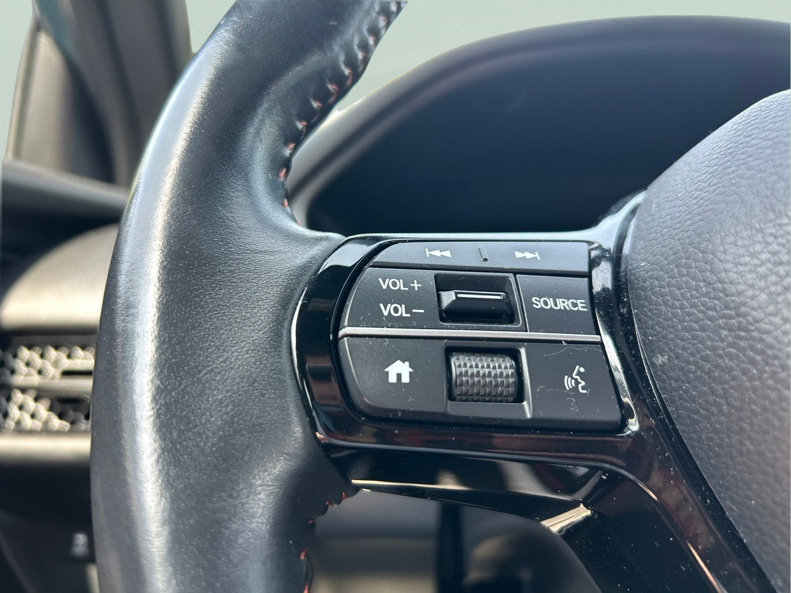 Used 2024 Honda HR-V Sport image 13