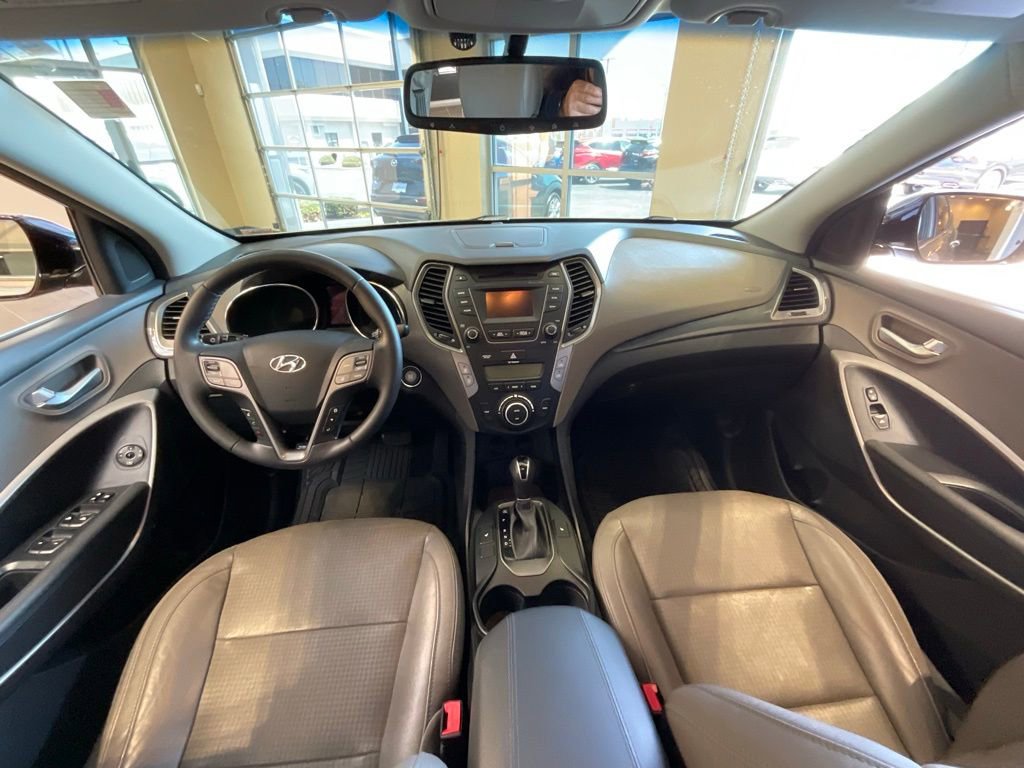 Used 2016 Hyundai Santa Fe Sport w/ Option Group 03 image 9