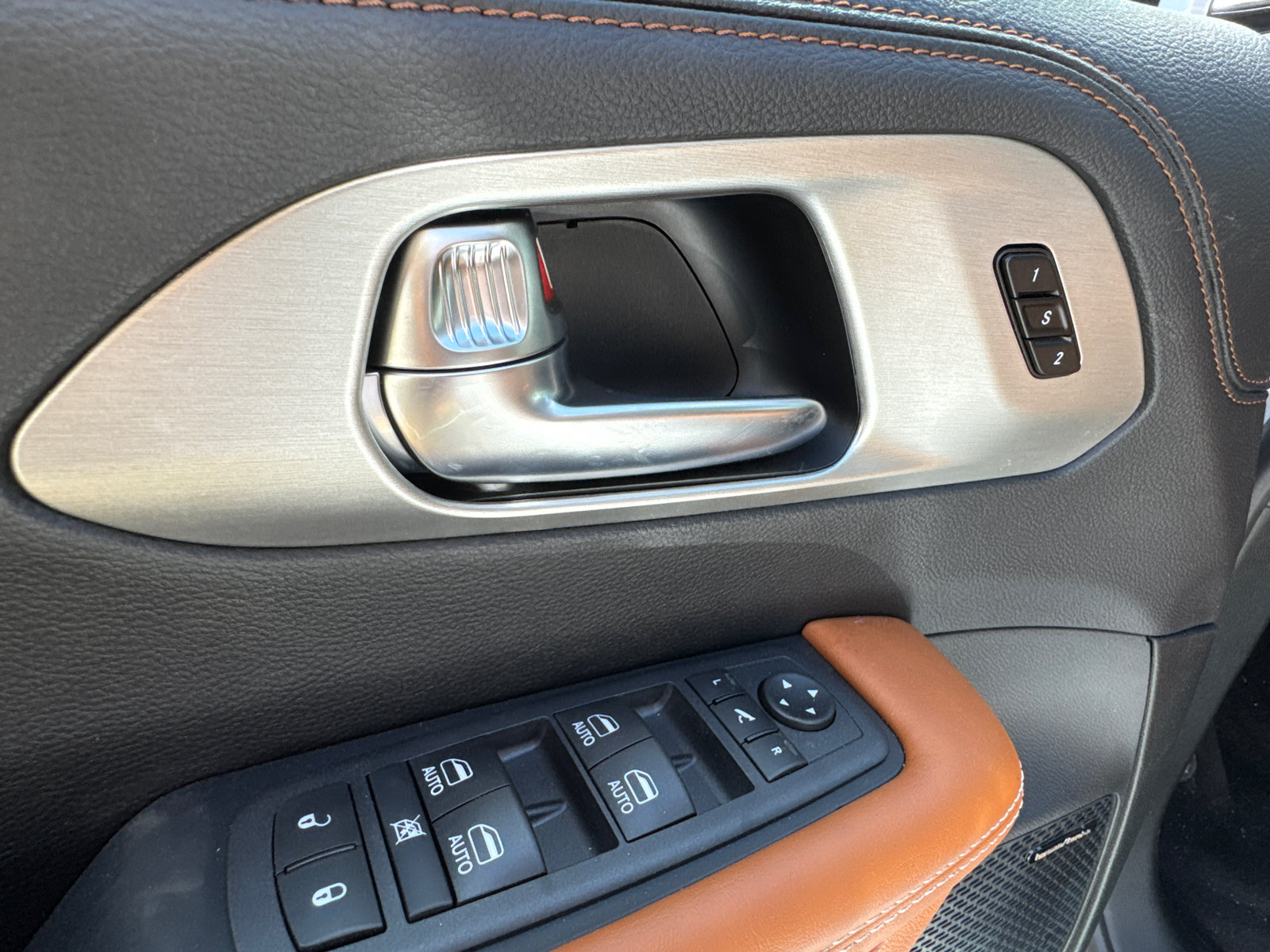 New 2026 Chrysler Pacifica Pinnacle FWD image 14