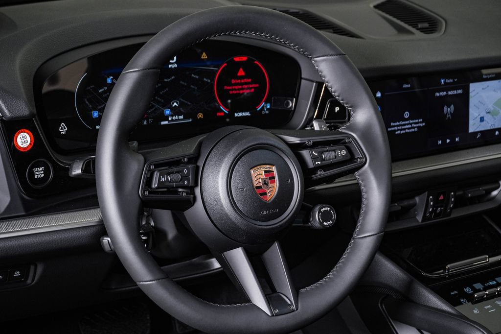 New 2026 Porsche Cayenne AWD/4WD image 18