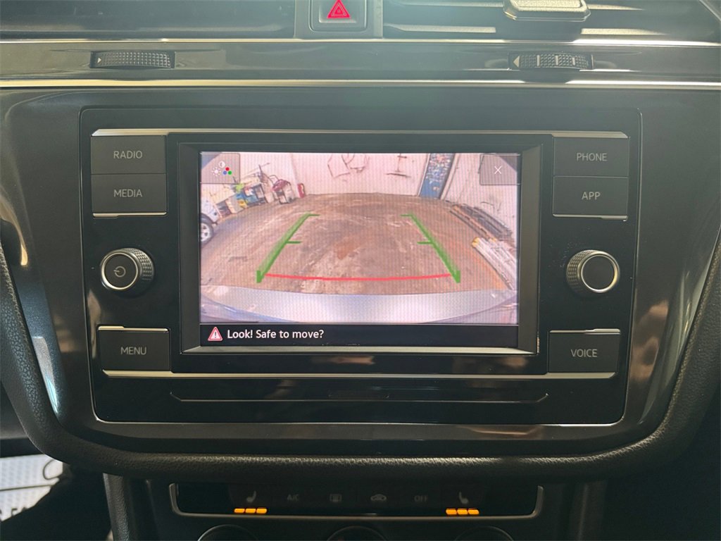 Used 2023 Volkswagen Tiguan S image 18