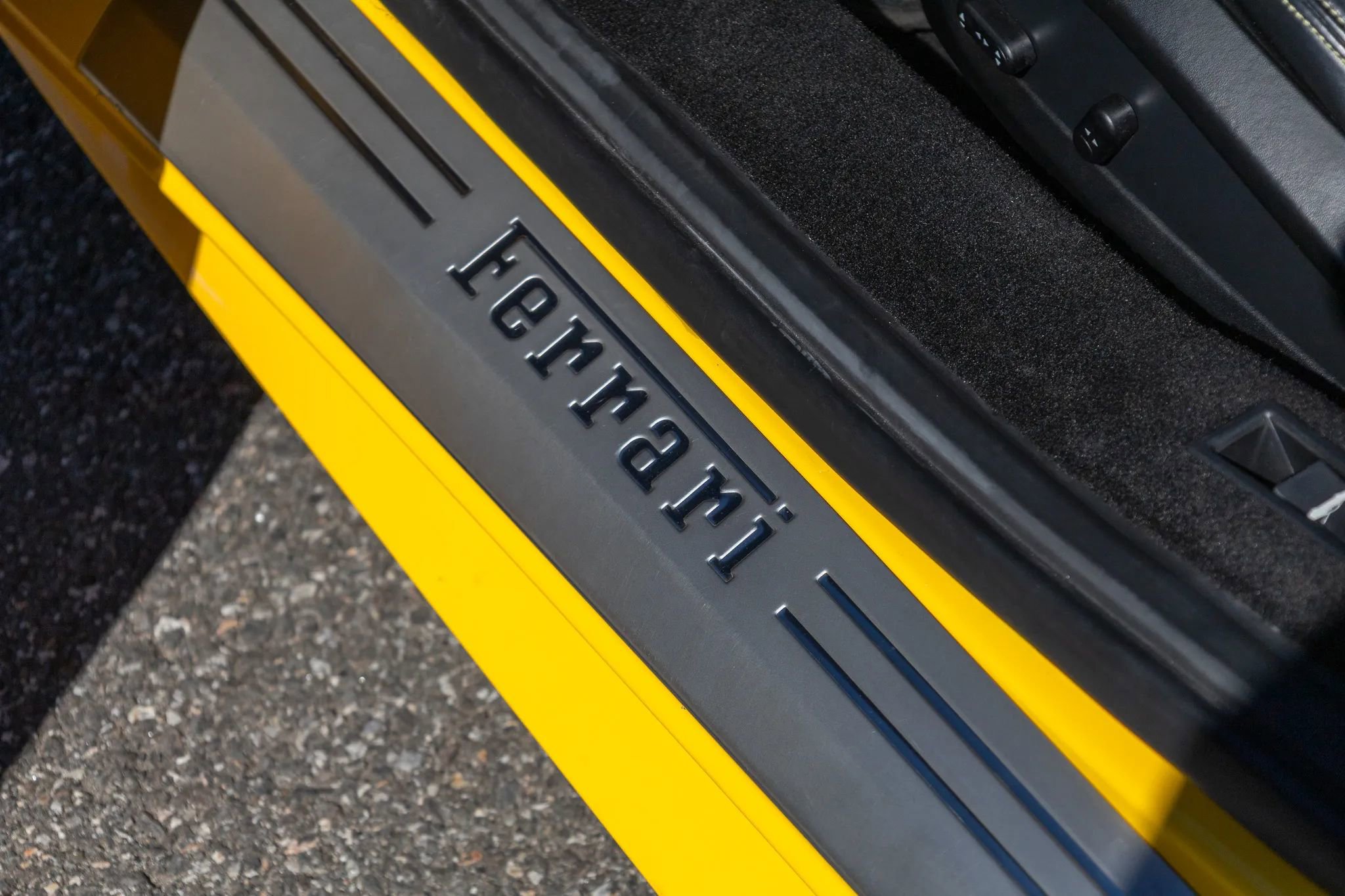 Used 2015 Ferrari 458 Spider Convertible 2D image 73