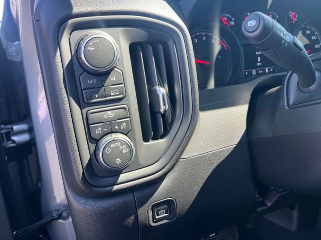 New 2026 Chevrolet Silverado 1500 Custom w/ Rally Edition image 34