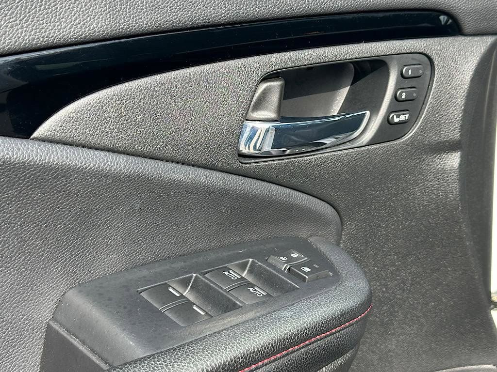Used 2022 Honda Pilot Black Edition image 15