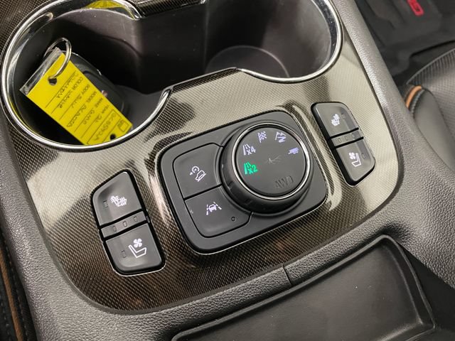 Certified 2021 GMC Acadia AT4 w/ Technology Package AWD/4WD image 12