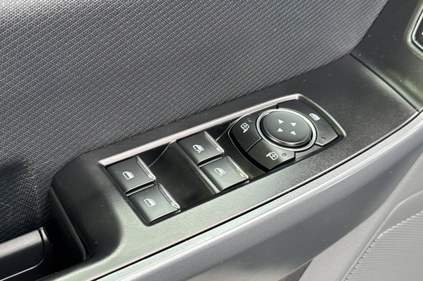 Used 2023 Ford F150 XLT AWD/4WD image 12