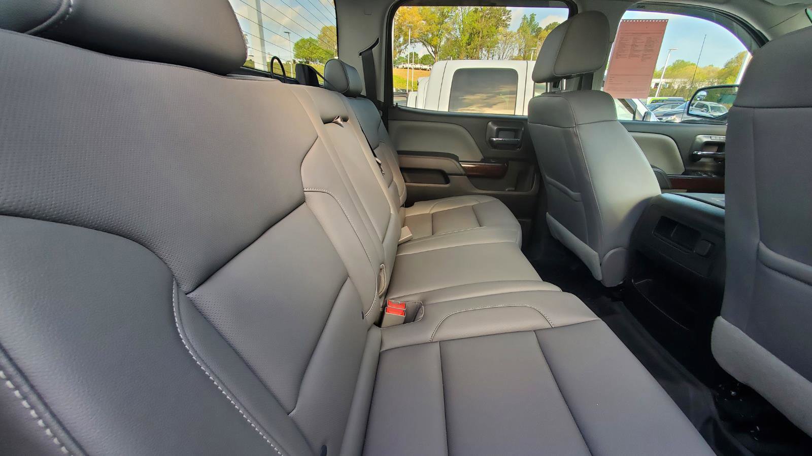 Used 2018 GMC Sierra 1500 SLT w/ SLT Premium Package image 6