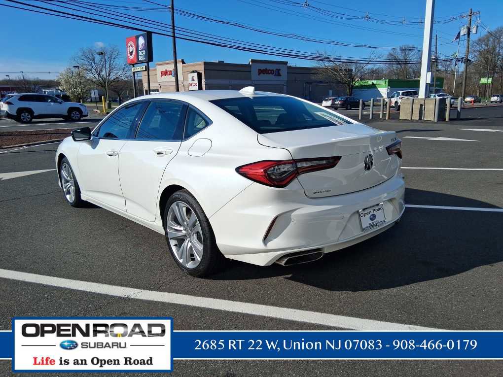 Used 2023 Acura TLX w/ Technology Package image 5