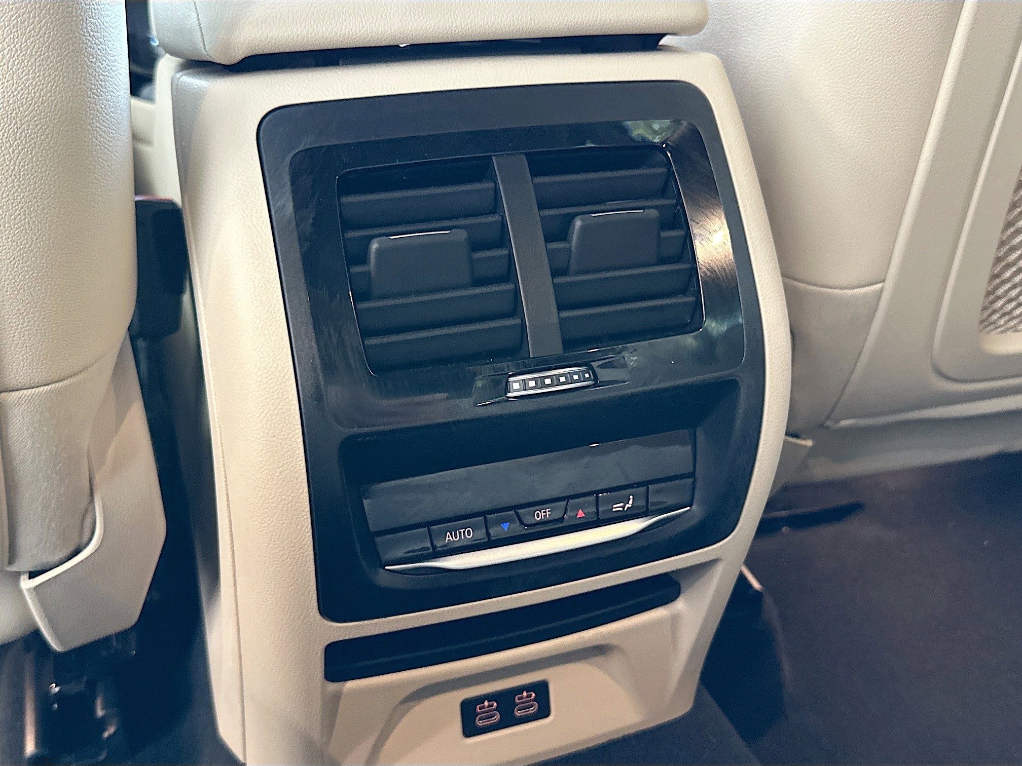 Used 2021 BMW X3 xDrive30e w/ Convenience Package image 25