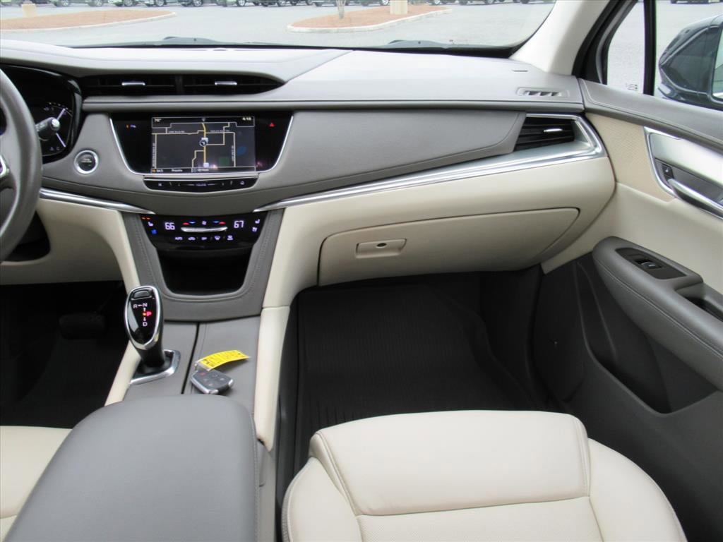 Used 2019 Cadillac XT5 Premium Luxury FWD image 14