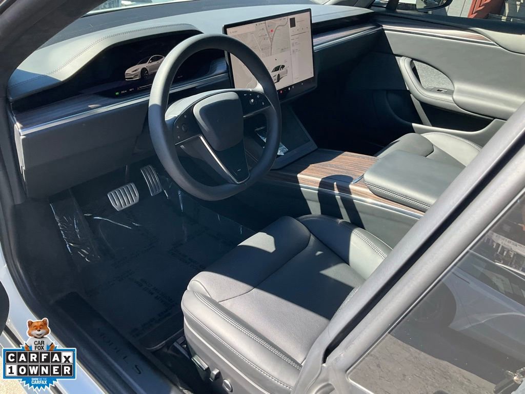 Used 2023 Tesla Model S Standard Range image 6