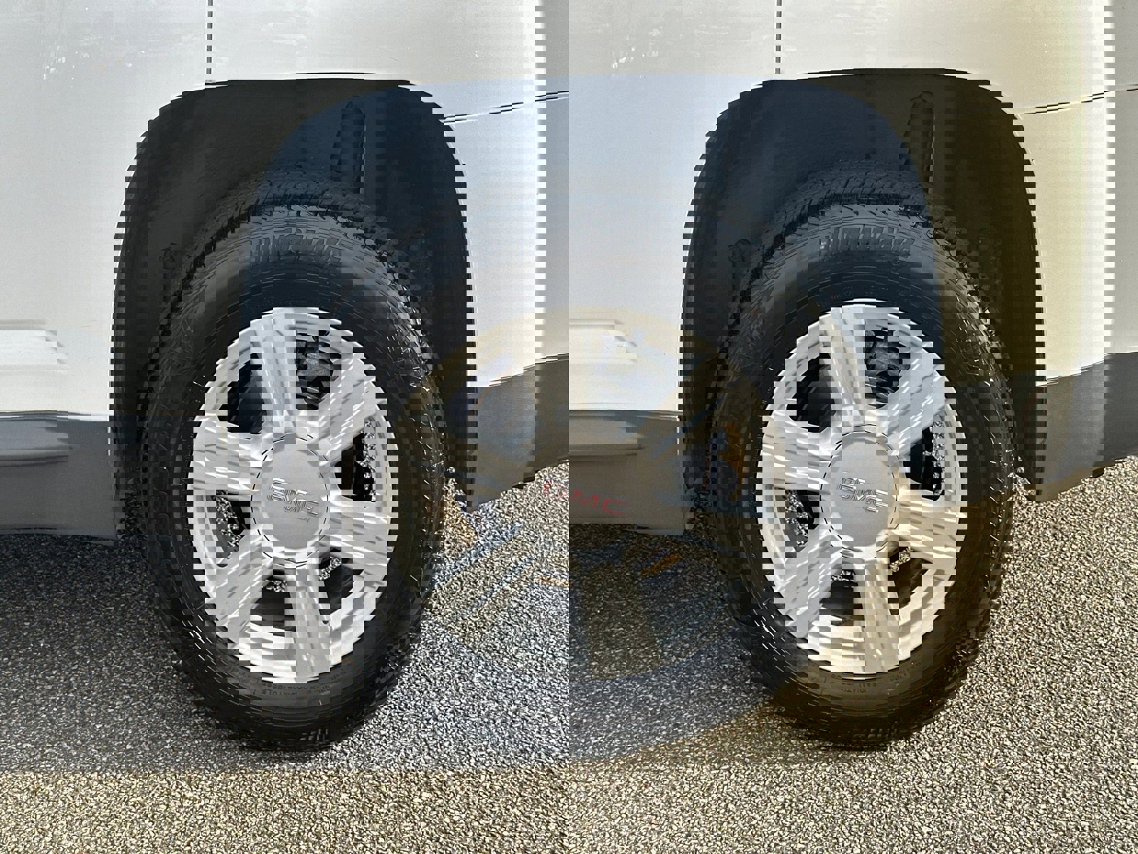 Used 2015 GMC Terrain SLE image 19