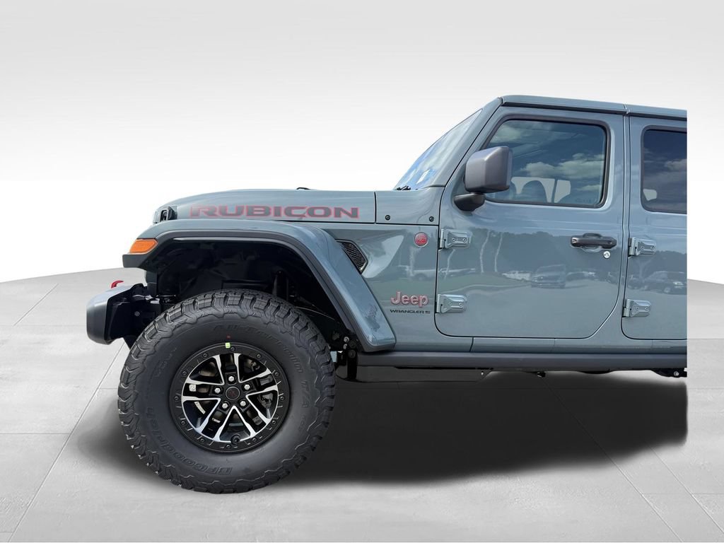New 2026 Jeep Wrangler Unlimited Rubicon w/ Xtreme 35 Tire Package AWD/4WD image 24
