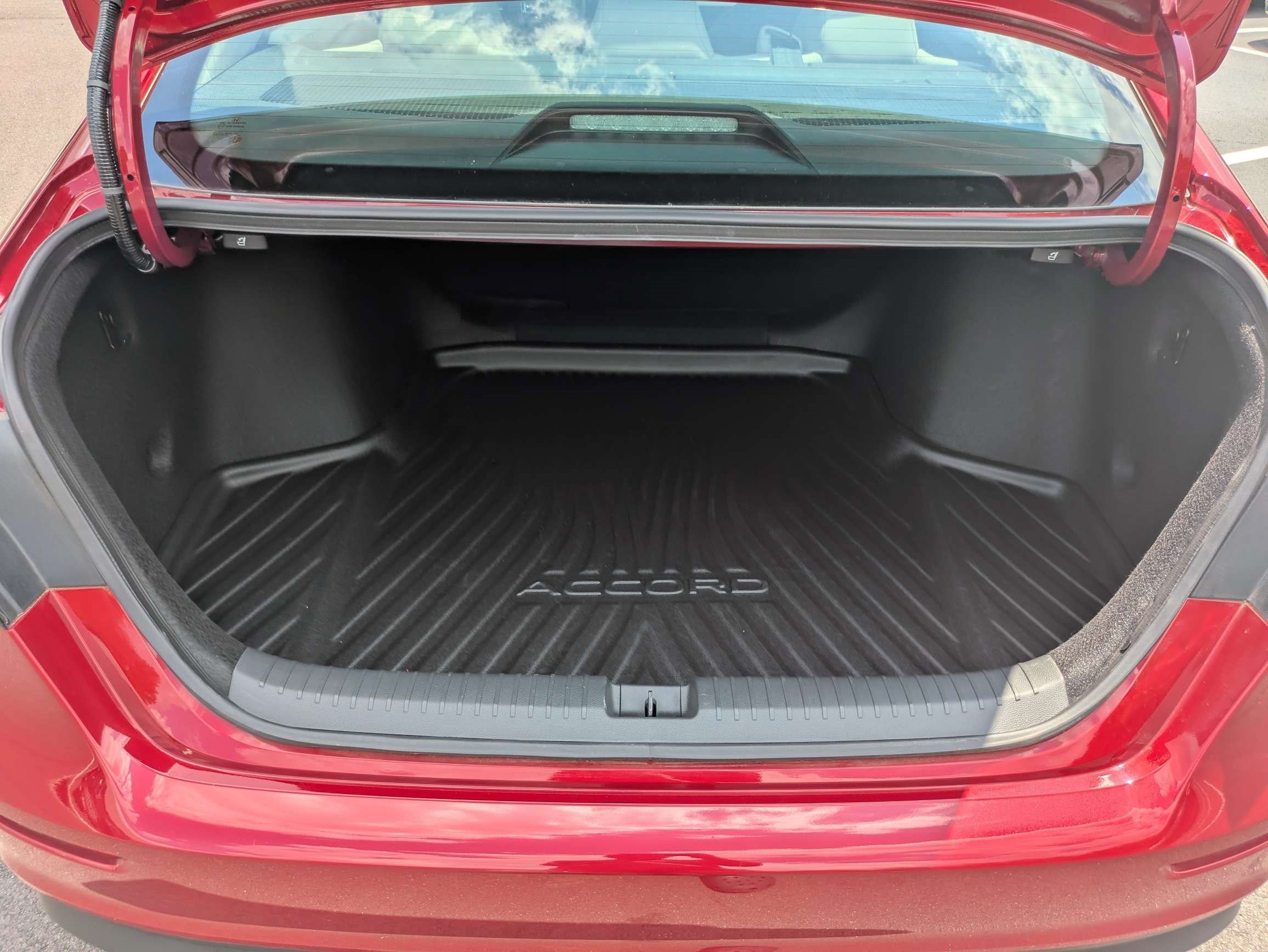 Certified 2024 Honda Accord EX image 18