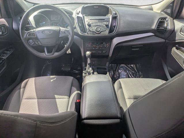 Used 2017 Ford Escape SE image 16