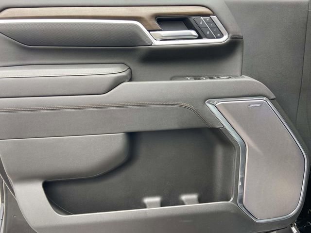 Certified 2025 Chevrolet Silverado 2500 High Country w/ High Country Premium Package AWD/4WD image 15