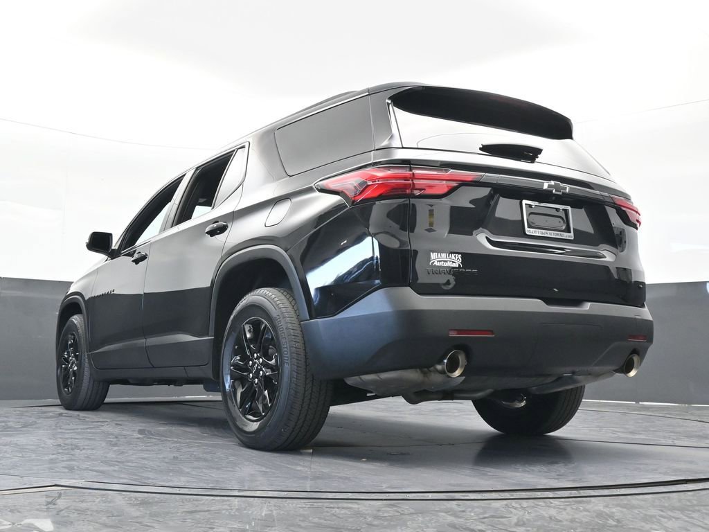 Used 2023 Chevrolet Traverse LT w/ Midnight/Sport Edition image 61
