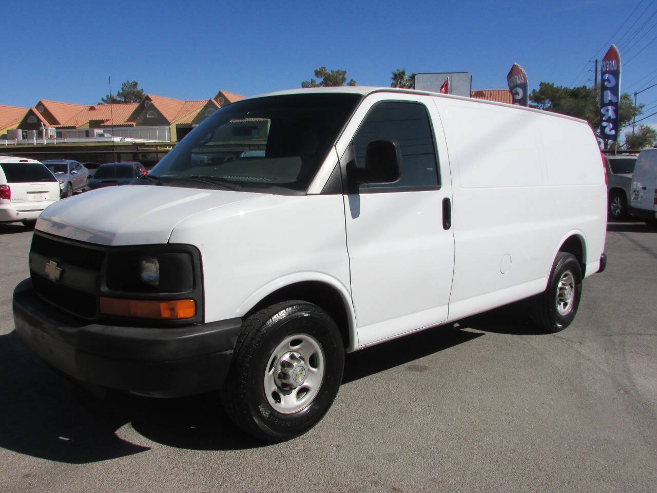 Used 2013 Chevrolet Express 2500 RWD image 7