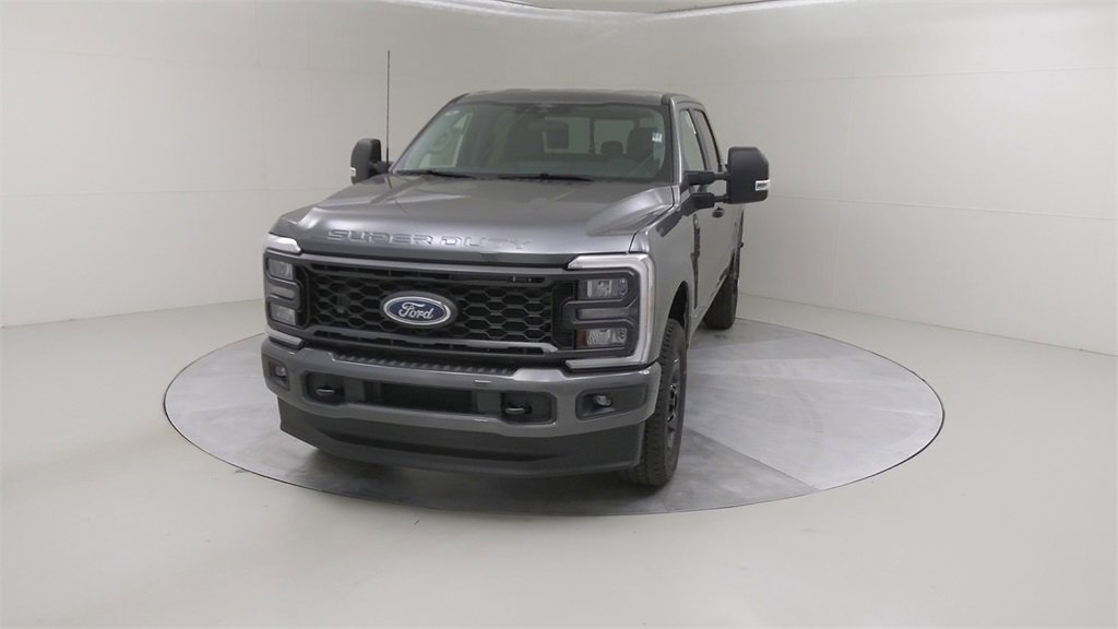 New 2026 Ford F250 XL image 8