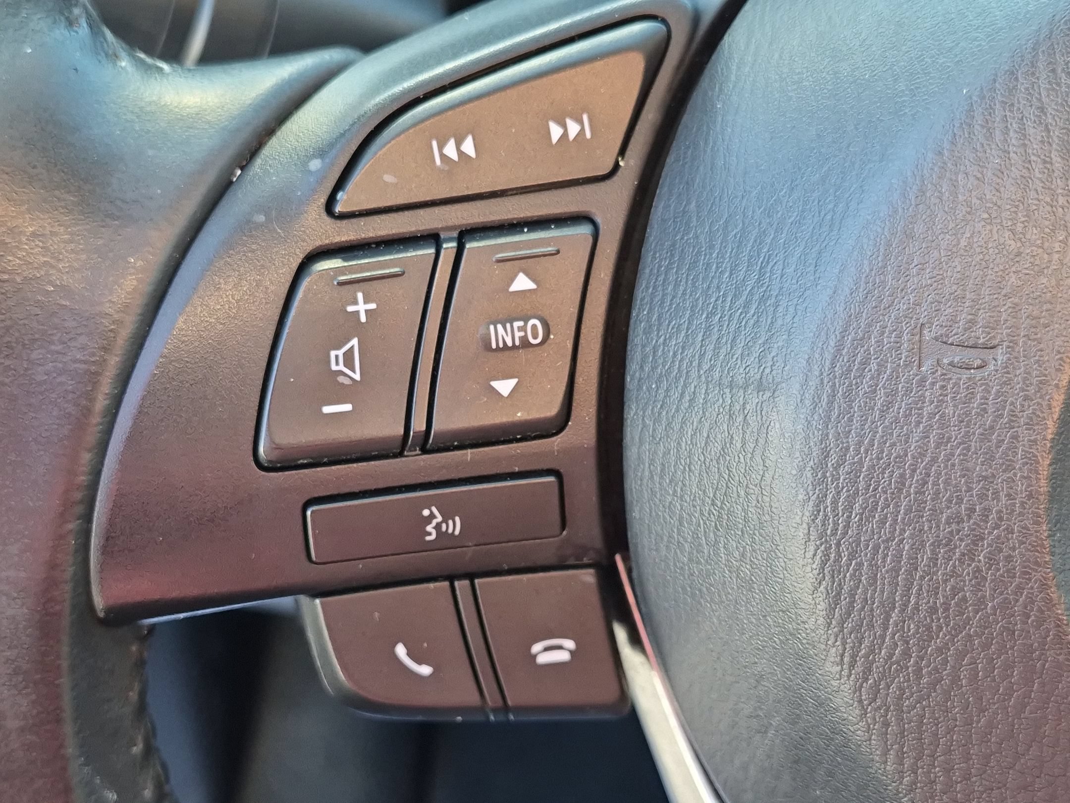 Used 2015 MAZDA CX-5 Touring FWD image 16