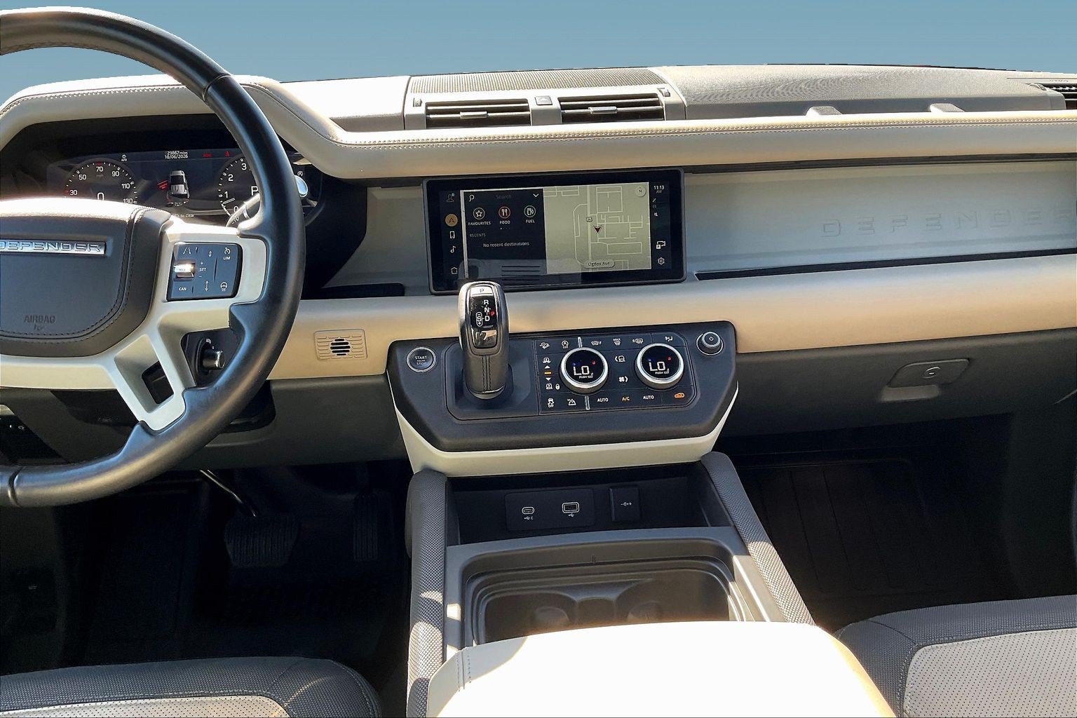 Used 2022 Land Rover Defender 110 X-Dynamic HSE AWD/4WD image 9