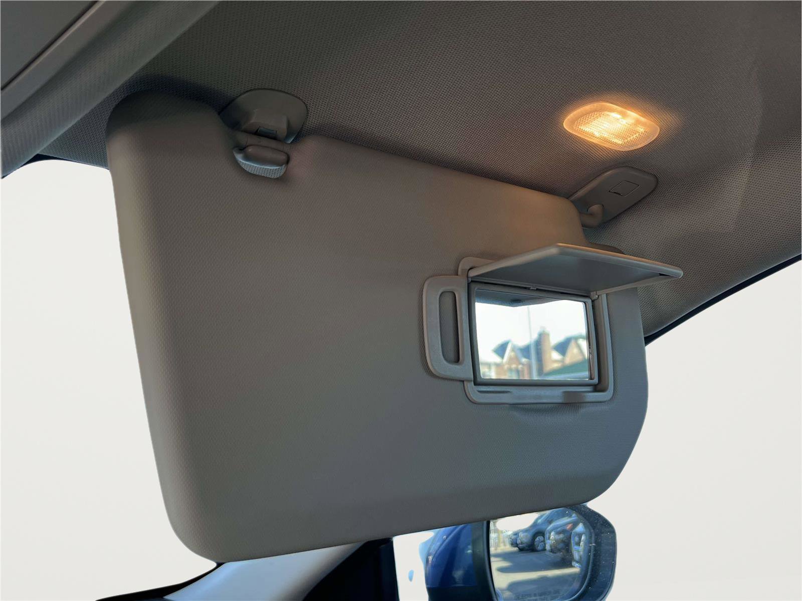 Certified 2022 Nissan Rogue SV image 42