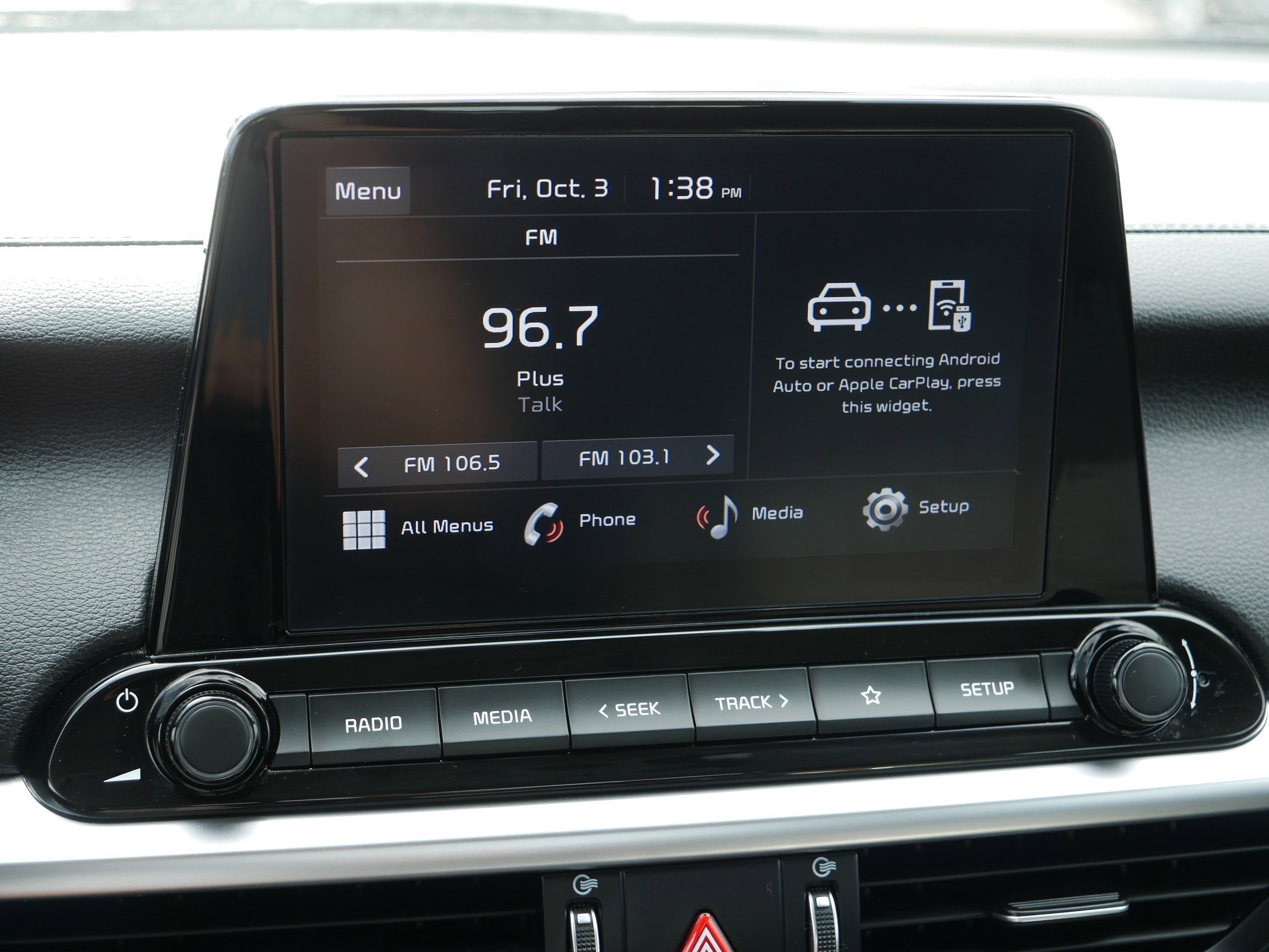 Certified 2023 Kia Forte LXS image 22