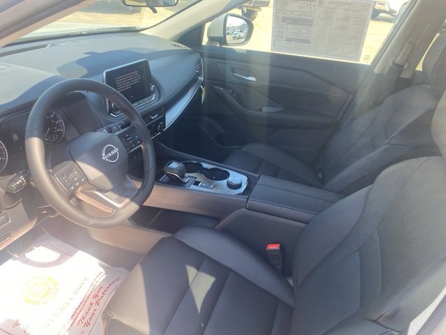 New 2026 Nissan Rogue SV w/ SV Premium Package image 17
