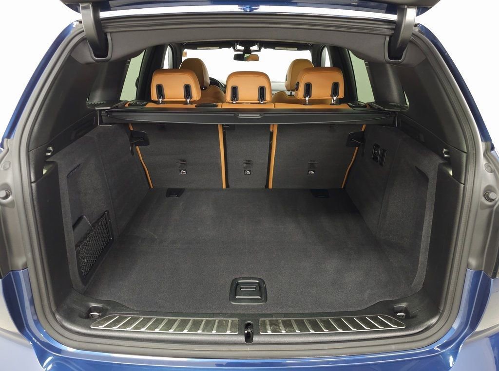 Used 2023 BMW X3 xDrive30i w/ Premium Package w/ZPA image 8