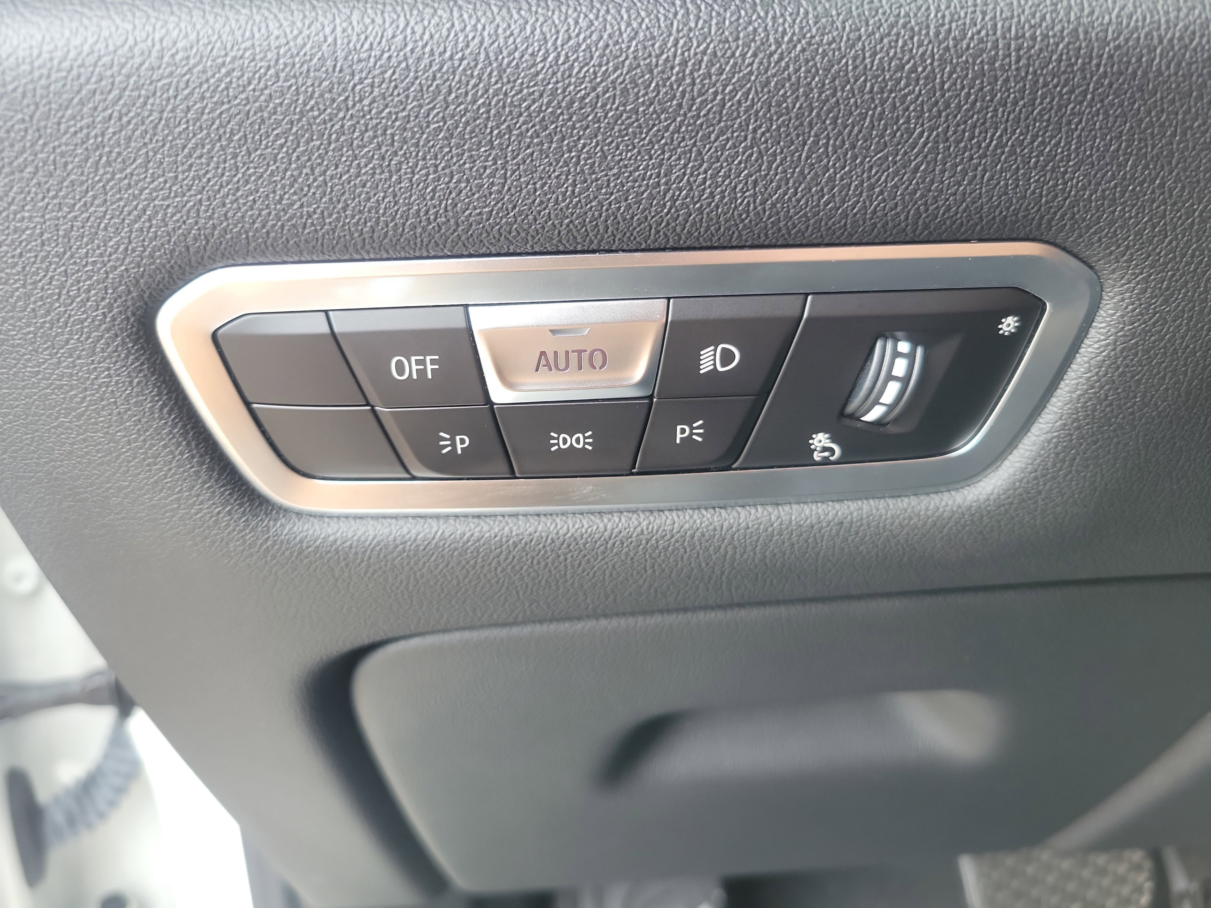 Used 2023 BMW X5 xDrive40i image 33