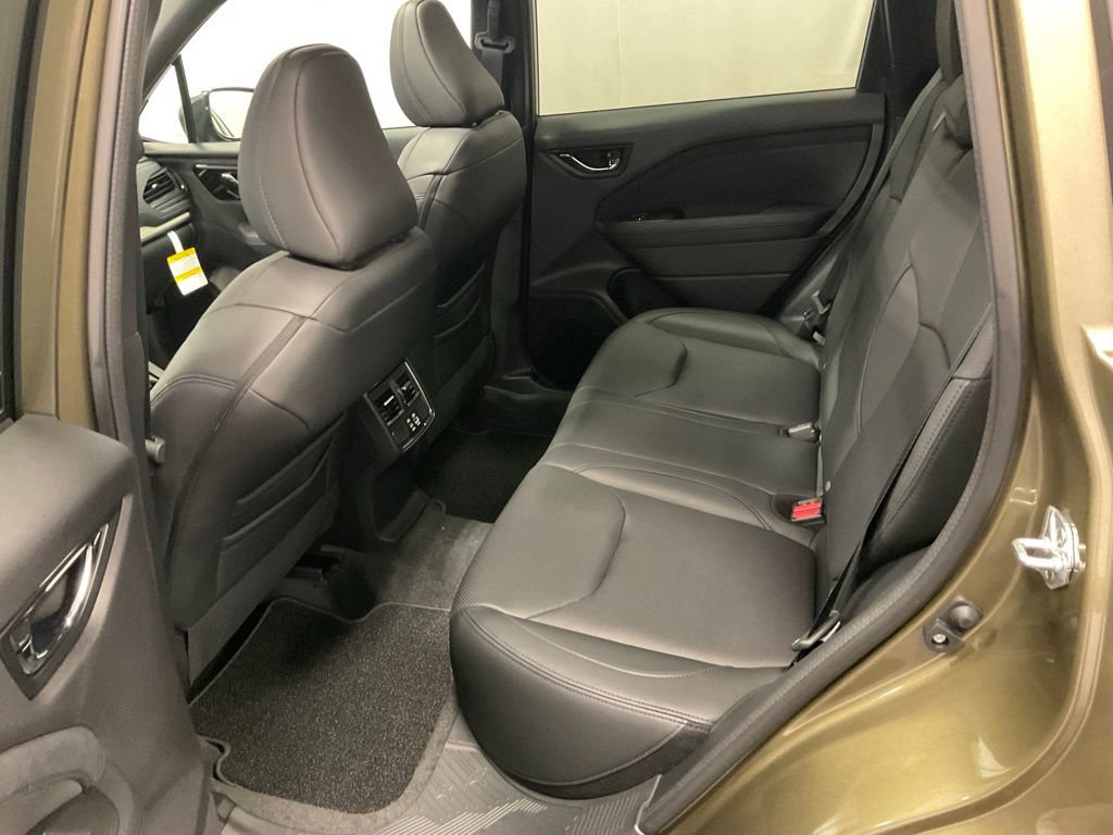 New 2026 Subaru Forester Limited AWD/4WD image 33