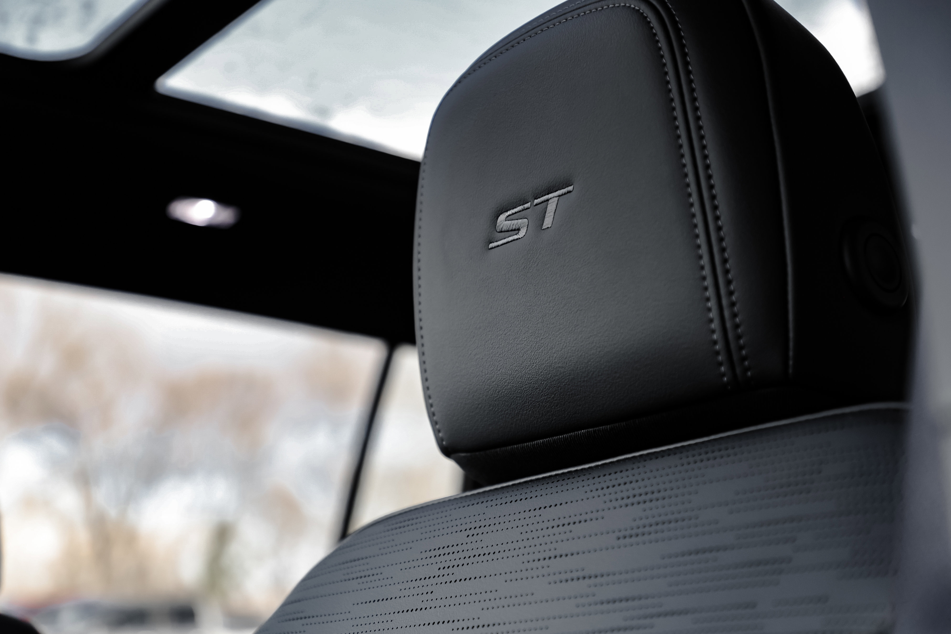 New 2026 Buick Enclave Sport Touring w/ Power Package image 10